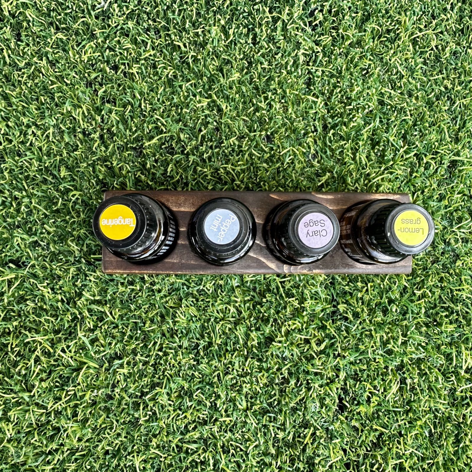 アロマオイルスタンドJ 15ml×4本 ウォールナット - メルカリ