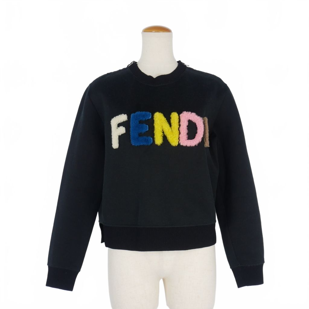 フェンディ FENDI ボアロゴ クロップド スウェット トレーナー