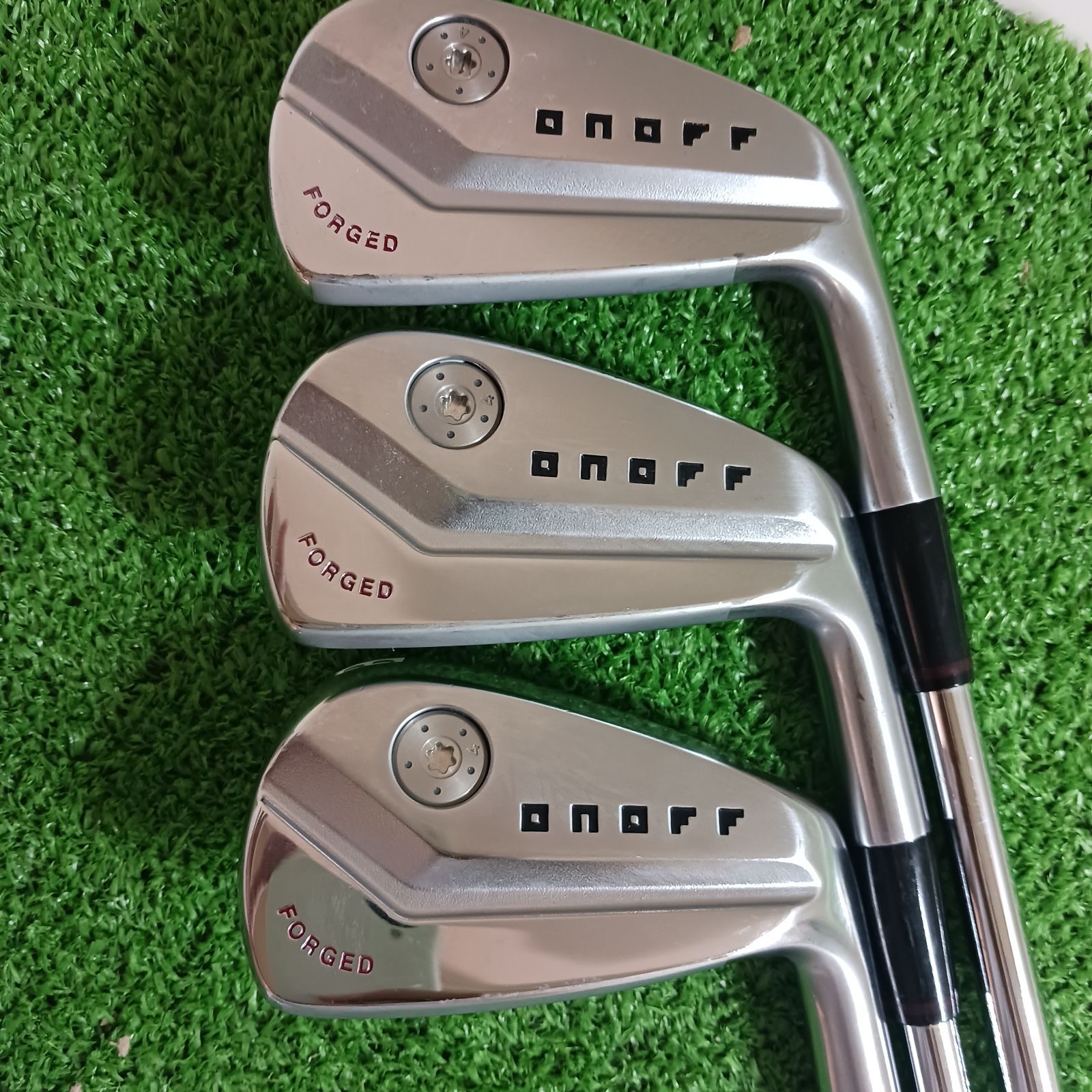 ONOFF KURO FORGED アイアン5本セット6-P 2022モデル ONOFF KURO ONOFF KURO FORGED アイアン5本セット6-P 2022モデル ONOFF KURO