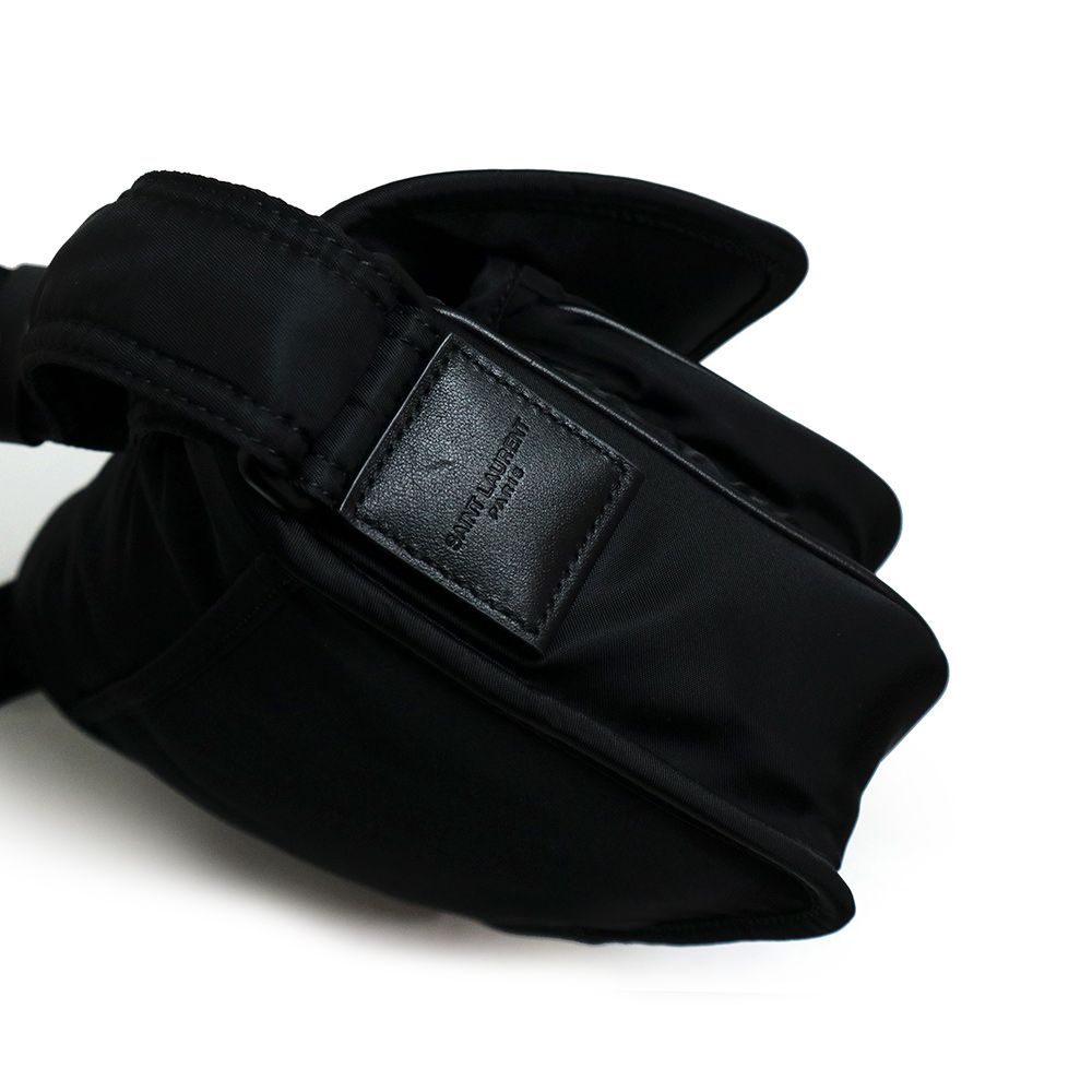 サンローラン ニキ スモール メッセンジャー ECONYL クロスボディ