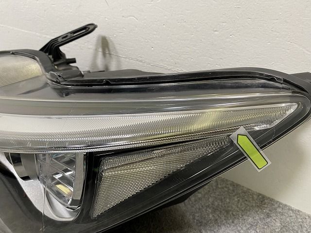 日産 スカイライン V37 前期 純正 LED 左 ヘッドライト KOITO 100
