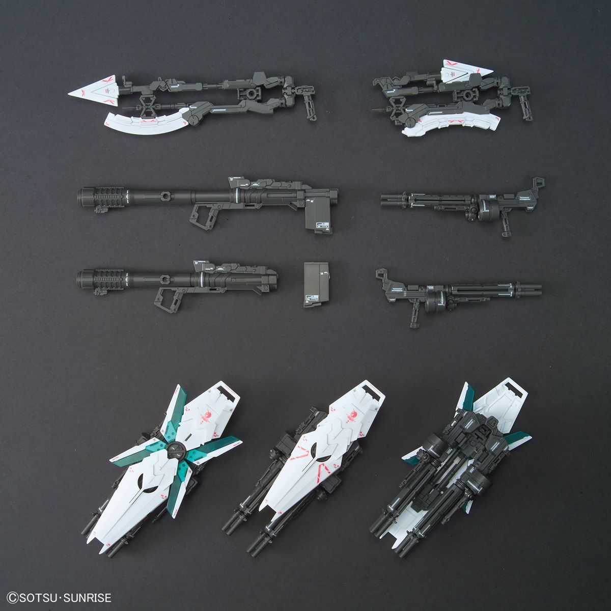 BANDAI - (再販) RG 1/144 RX-0 フルアーマー・ユニコーンガンダム 機動戦士ガンダムUC(ユニコーン) プラモデル(505586) バンダイスピリッツ 再販) RG 1/144 RX-0 フルアーマー・ユニコーンガンダム 機動