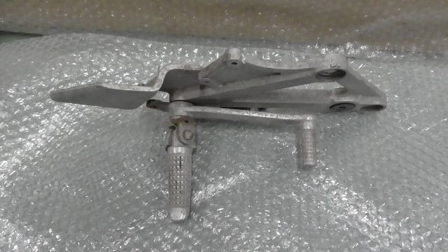 グース250 NJ46A-100xxx の ステップ ブレーキペダル 1758159680
