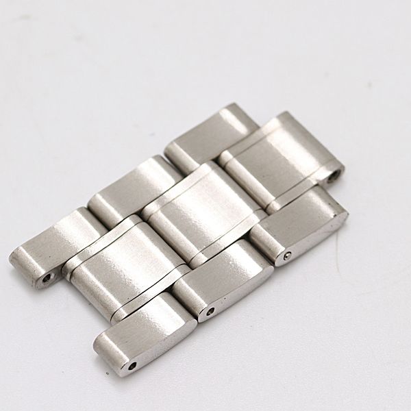 ブライトリング A59028 ジュピターパイロット シルバー 純正3コマ 18mm用 メンズ腕時計 2000000 NSK KMR