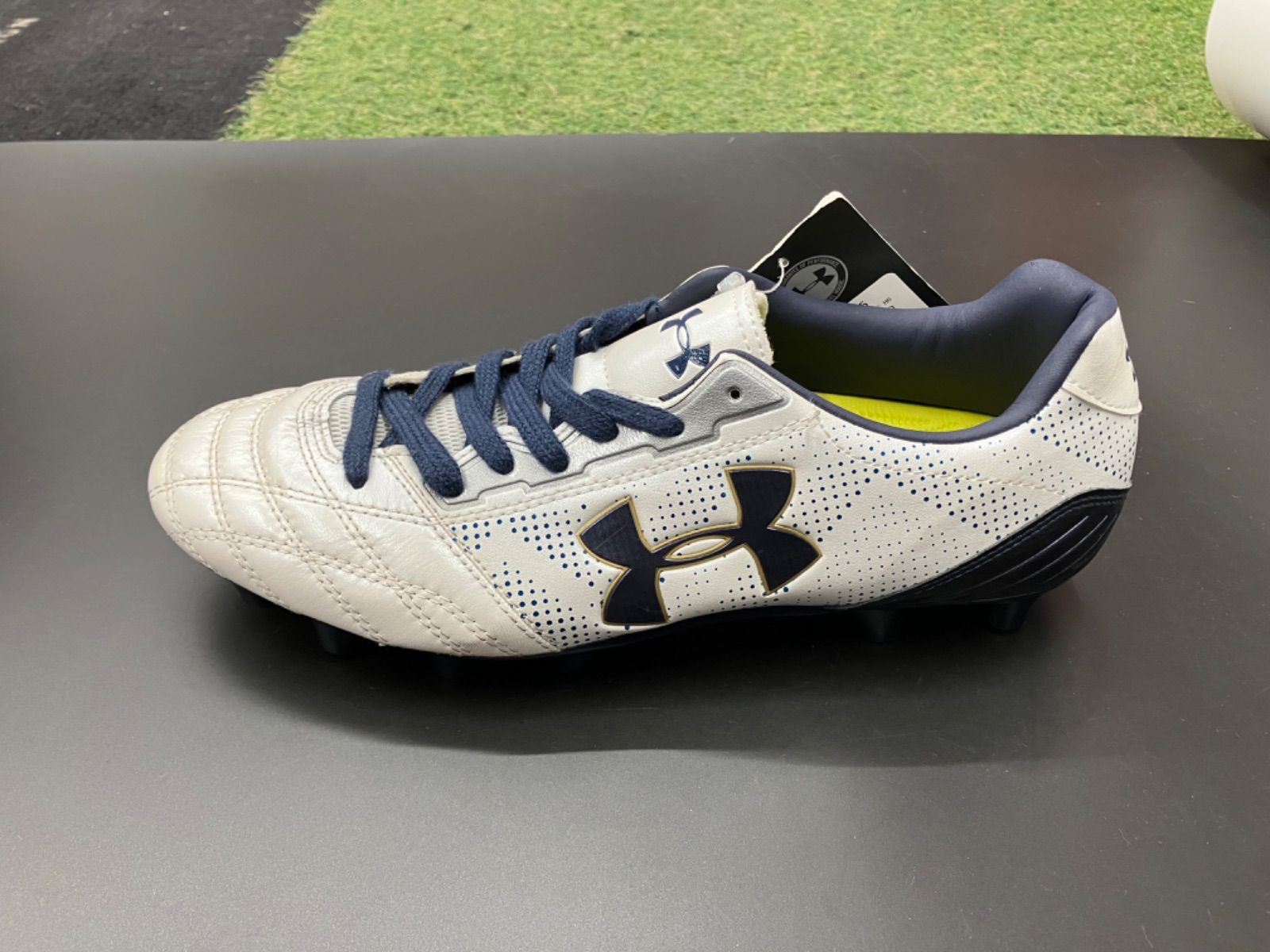 アンダーアーマーFREELY CHALLENGE HG 新品未使用27.5cm アンダーアーマー フリーリーチャレンジ HG - メルカリ