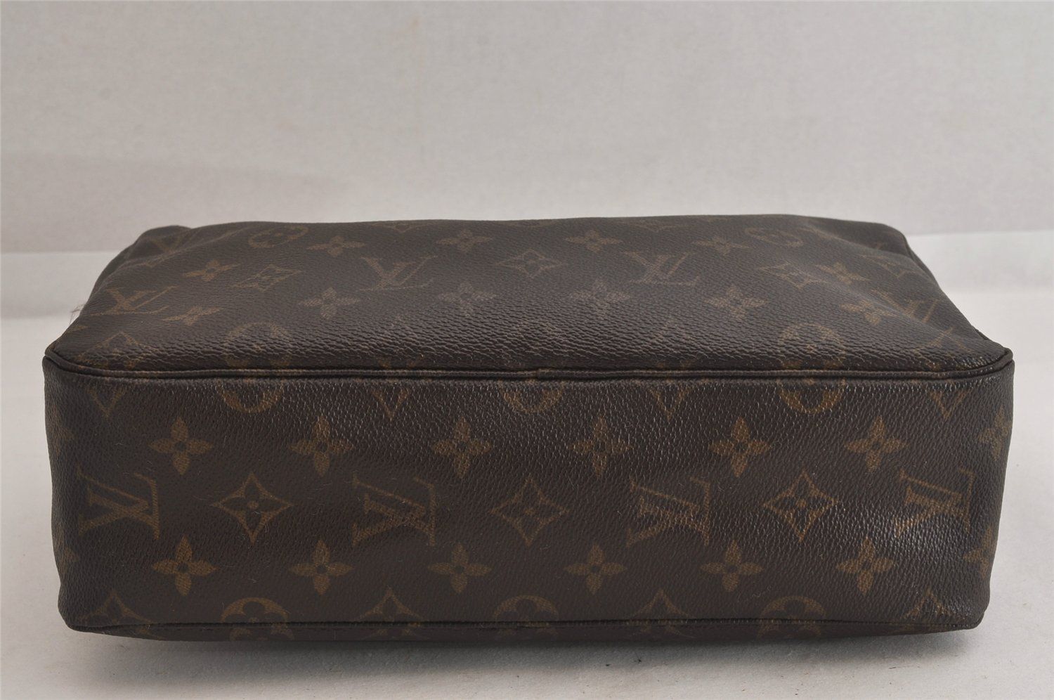 ジャンク品　ルイヴィトン　クラッチバッグ　ハンドバッグ LOUIS VUITTON ルイヴィトン モノグラム トゥルース トワレット