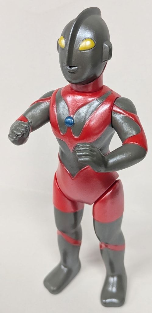 ブルマァク復刻Sウルトラマンレトロ金目赤成型 ブルマァク ブルマァク