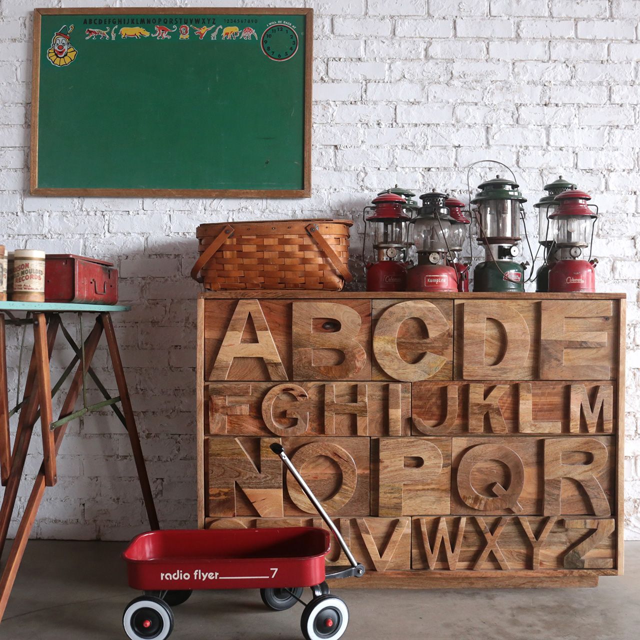 チェスト キャビネット アルファベット ドロワーチェスト 収納棚 棚