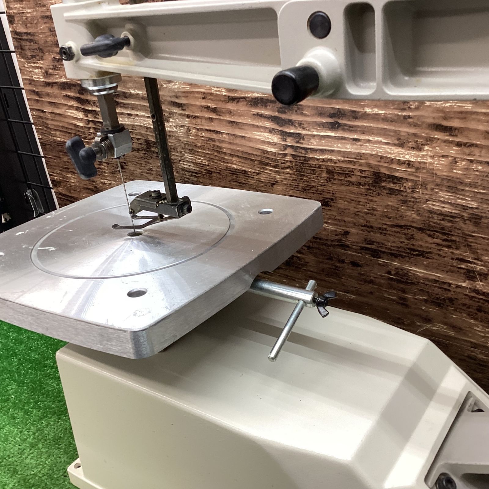 〇リョービ(RYOBI) 卓上糸のこ盤 TF-5400【川越店】 〇リョービ(RYOBI) 卓上糸のこ盤 TF-5400【川越店】