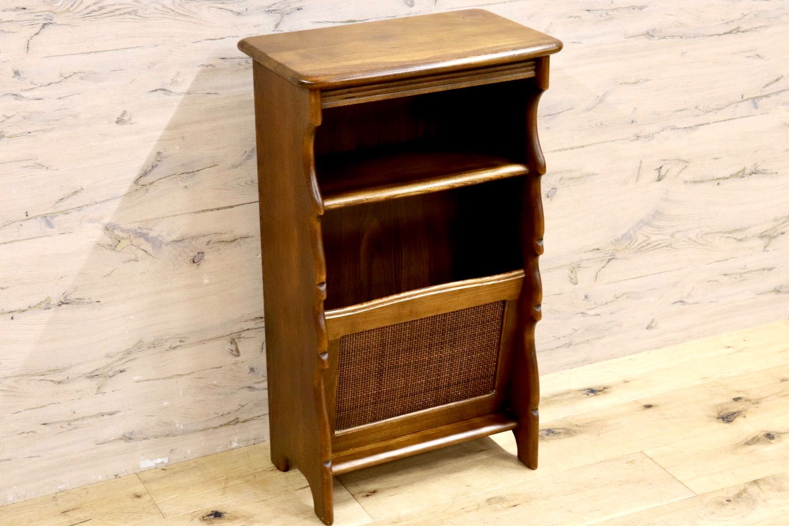 GMIS271 karimoku カリモク コロニアル 電話台 FAX台 花台 マガジンラック ラタン レトロ 国産家具