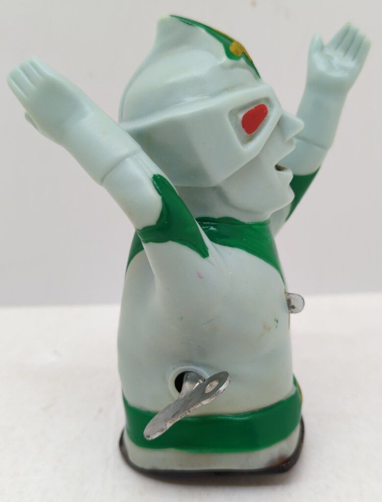 米澤玩具 発火付きゼンマイ ミラーマン 120mm グレー成型 白箱 3062527 WWW_STEELWINDOWSANDDOORS_COM