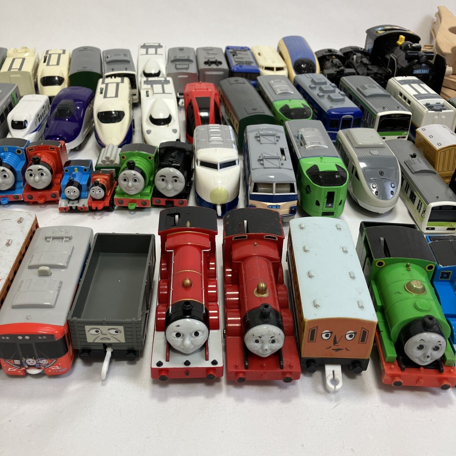 機関車トーマス⁄新幹線 プラレール セット ミニカー セット プラレール