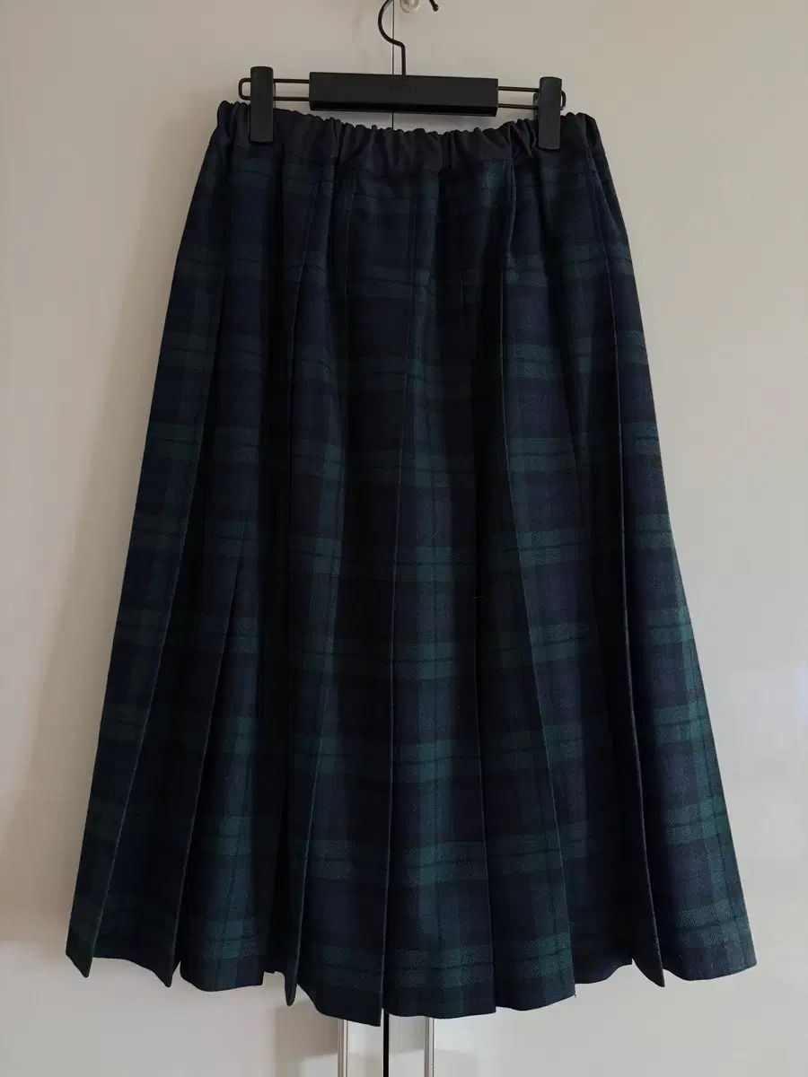 BLACK COMME des GARCONS タータンチェックプリーツスカート COMME des GARCONS チェック プリーツ スカート - メルカリ