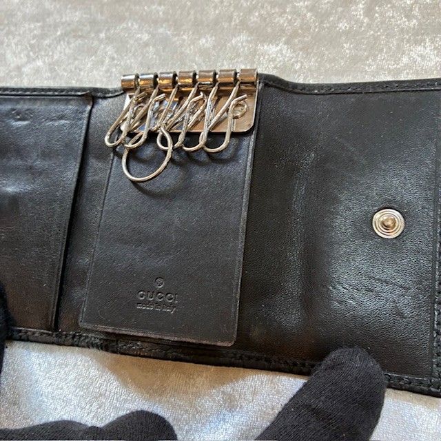 グッチ GUCCI GGシマレザー ブラックレザー6連キーケース
