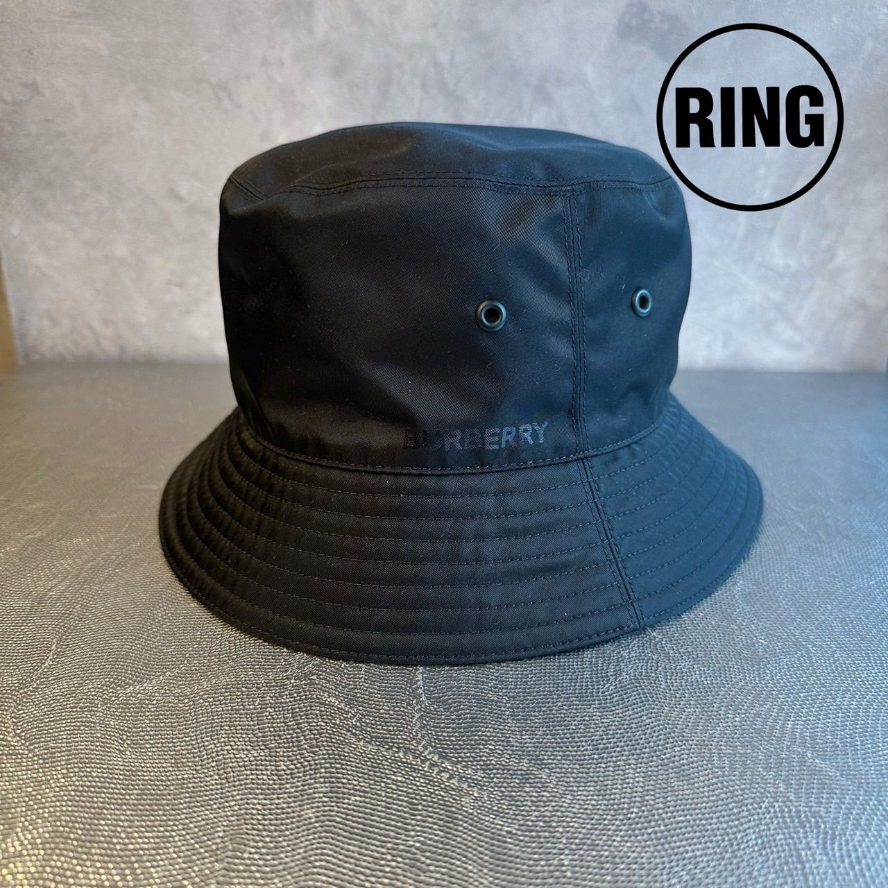 Burberry reversible bucket hat