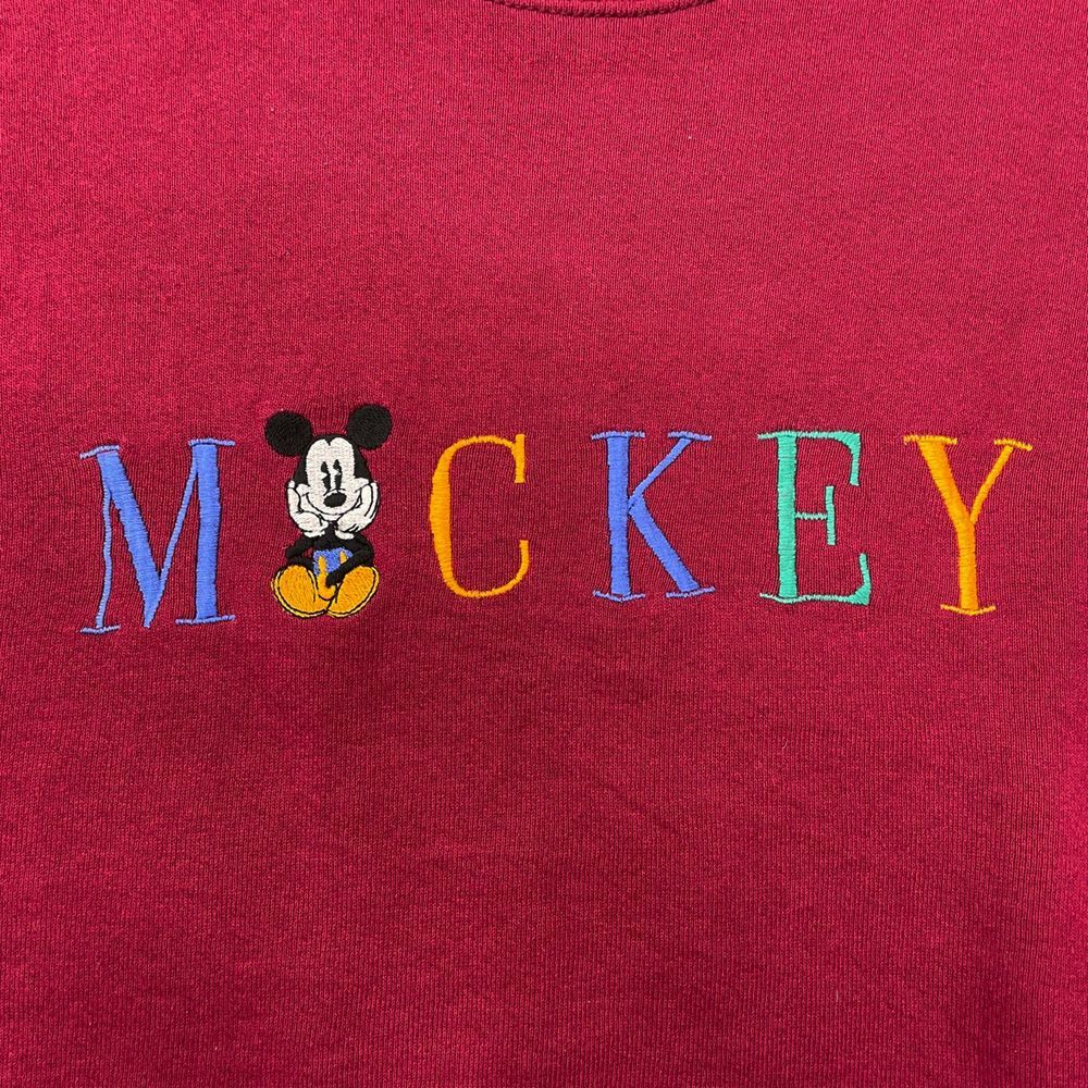 ディズニー DISNEY MICKEY & CO. プルオーバー スウェット シャツ トレーナー ミッキーマウス 刺繍 長袖 MADE IN  U.S.A. サイズ：XL ボルドー