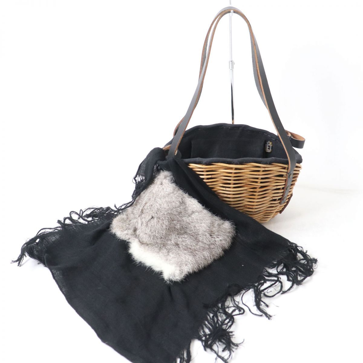 ebagos かごバッグ ブラック/ナチュラル