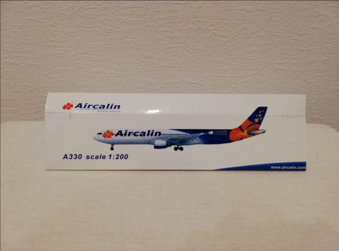 エアカラン A320 模型 scale 1:200 size18.5cm - 航空機