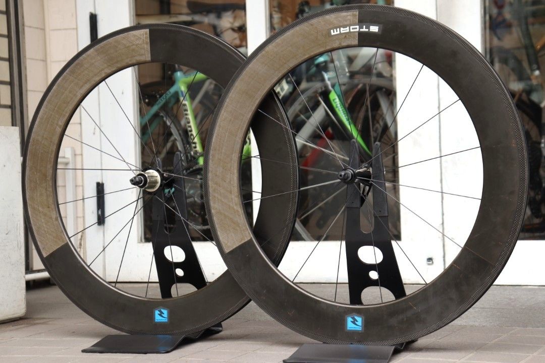 訳アリ レイノルズ REYNOLDS ストーム STORM カーボン クリンチャー