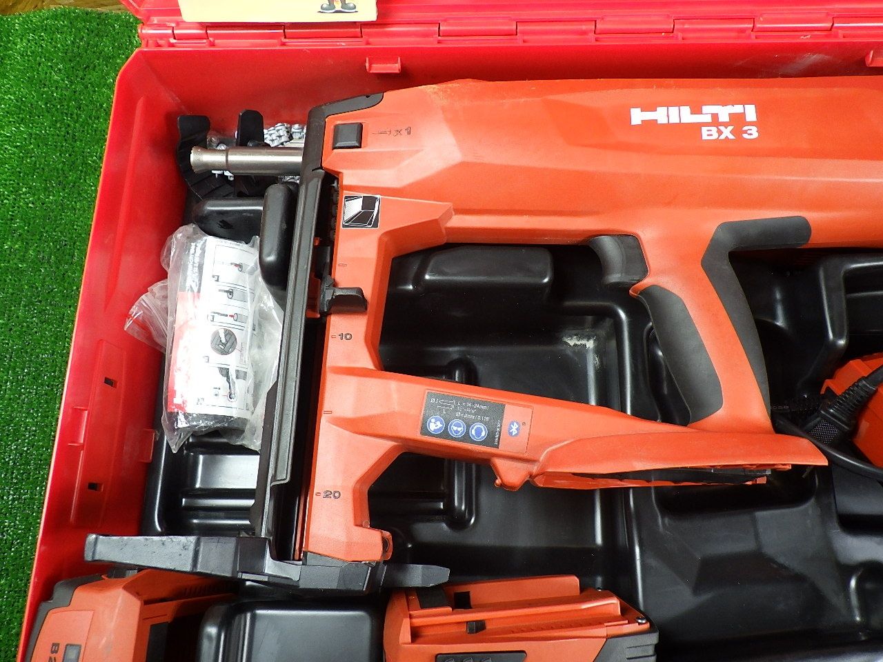 ヒルティ バッテリー式鋲打機