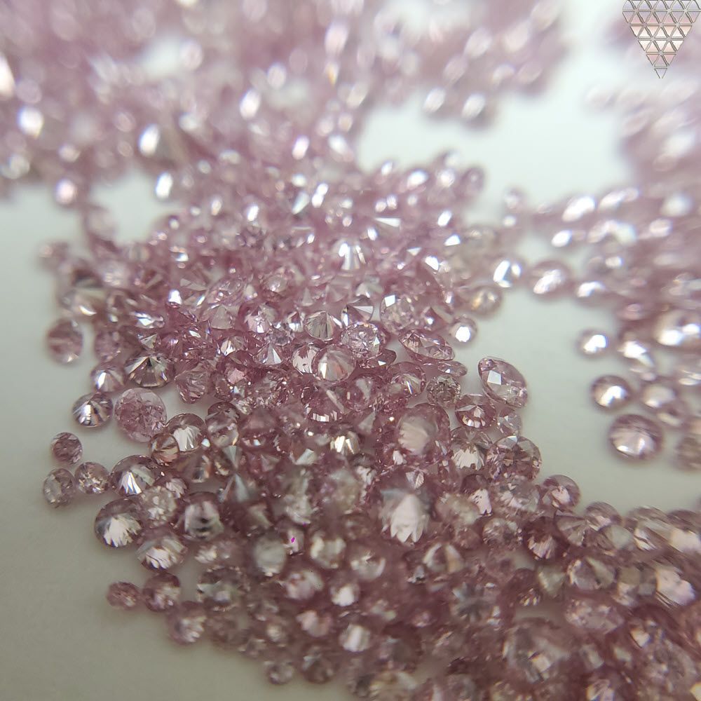 10 ピース 0.01 ct 合計 約 0.10 ct Fancy Vivid Purplish Pink I1-SI 