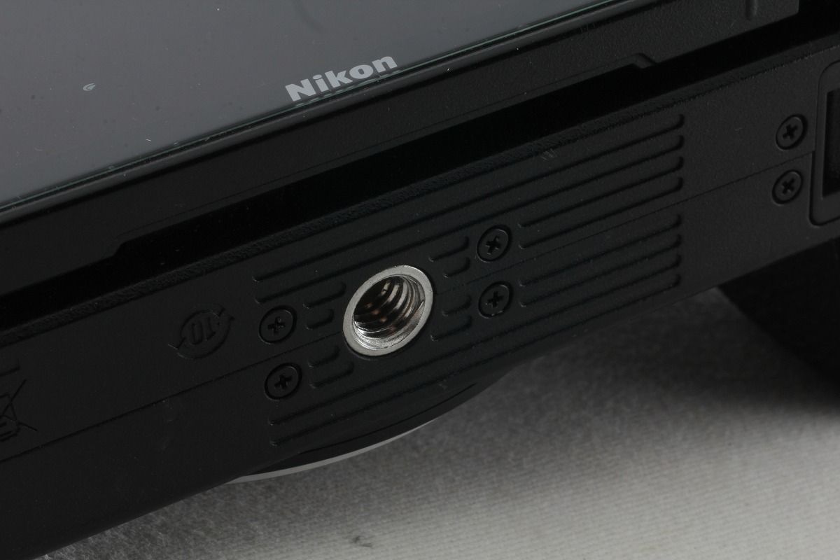 ニコン Nikon