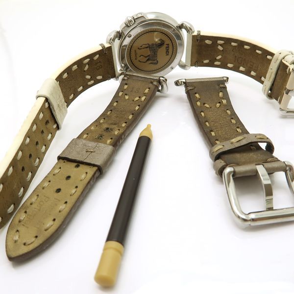 FENDI セレリア 8100M メンズウォッチ selleria クォーツ ホワイト FENDI セレリア 8100M メンズウォッチ selleria クォーツ ホワイト