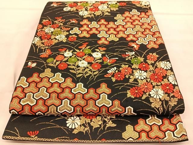 平和屋着物◎六通柄袋帯 唐織 毘沙門亀甲花蝶文 黒地 金糸 正絹