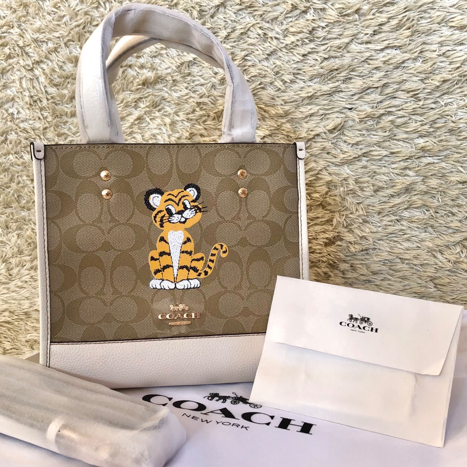 【新品未使用】coach コーチ ハンドバッグ ショルダー 2way タイガー