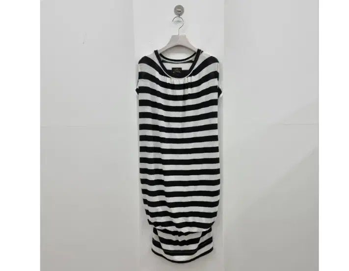 Vivienne Westwood Vivienne Westwood ヴィヴィアン ウエストウッド