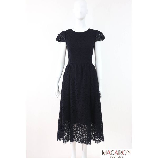 Rene　R刺繍ペプラムノースリーブトップス　5327040　2023年商品　黒/ブラック　34　売れ筋商品|||ルネ Rene（ルネ） R刺繍ペプラムノースリーブトップス 5327040