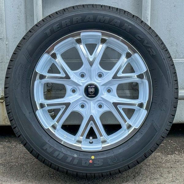 トヨタ　ハイエース 200系 スーパーGL 純正ホイール　タイヤ　4本セット ハイエース 200系 特選タイヤホイール 4本セット 215/60R17 17
