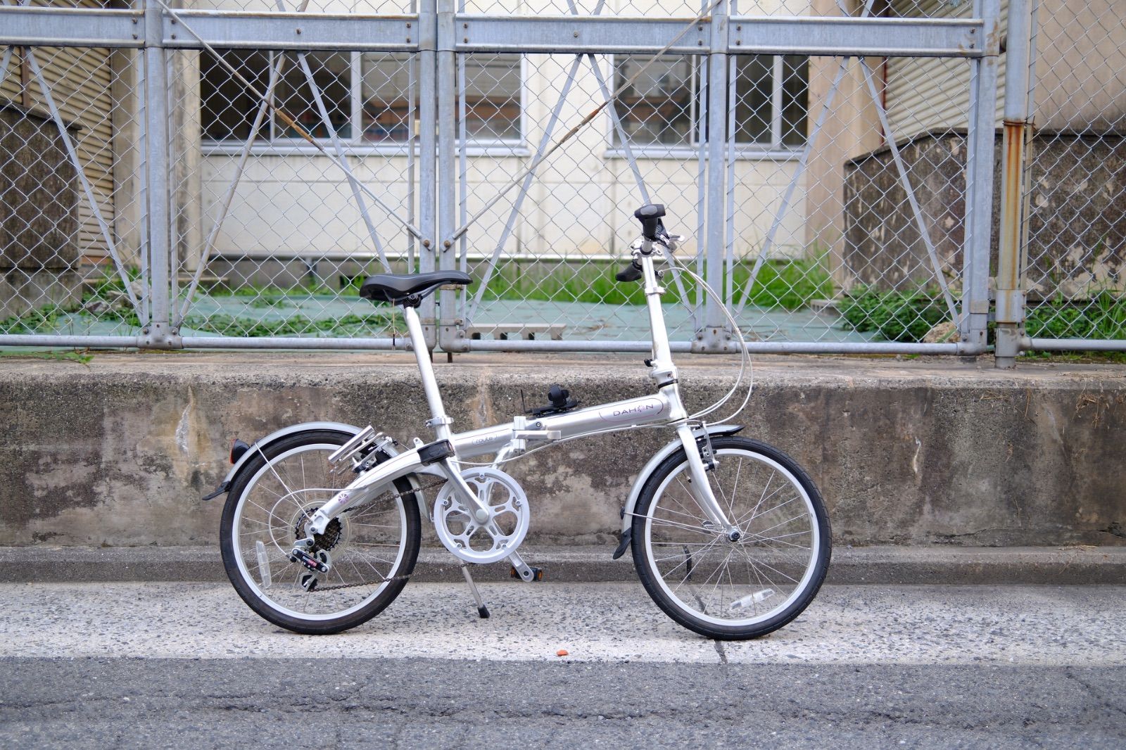 引き取り限定 DAHON ROUTE 中古車 - メルカリ