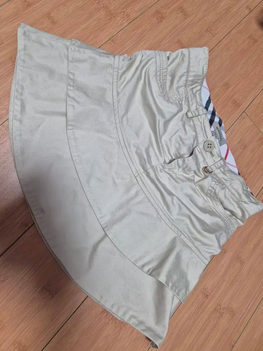 バーバリーキッズ 女の子用スカート