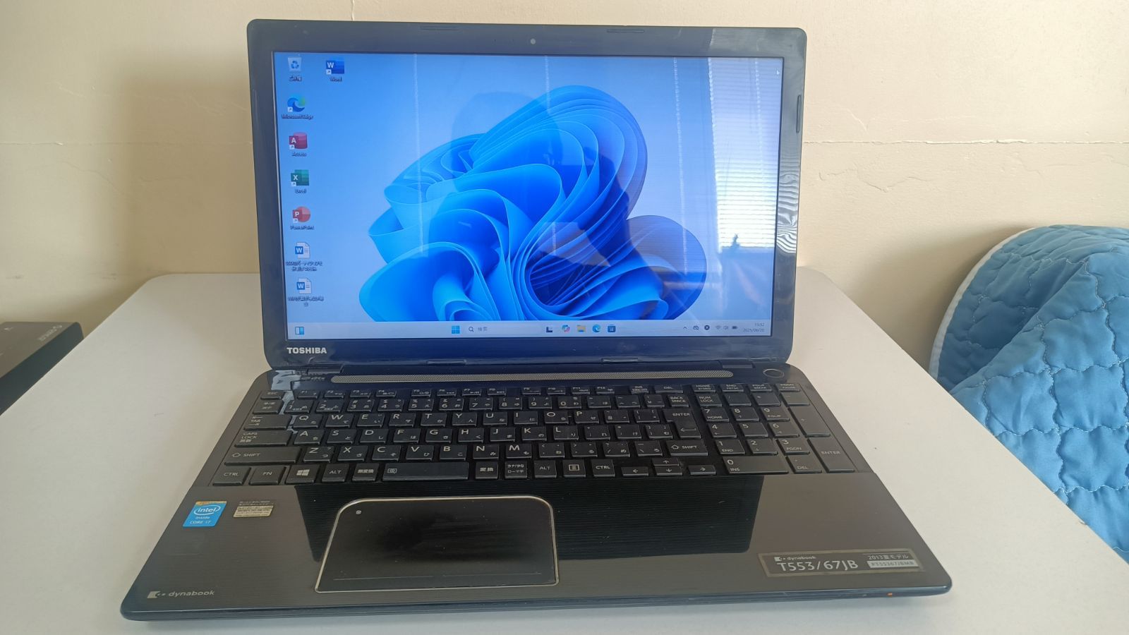 Blu-rayノートパソコンdynabook Core i7 SSD256G windows11 office