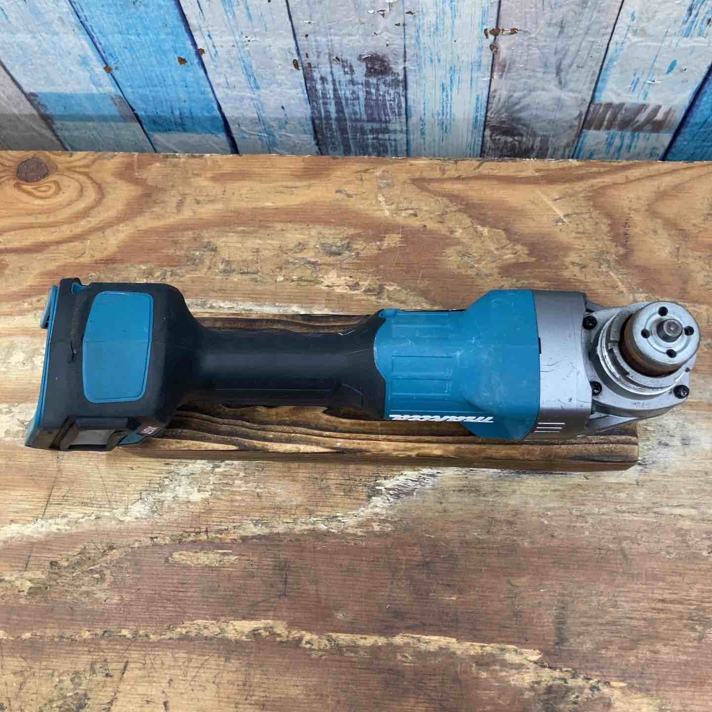マキタ makita 100 mmコードレスディスクグラインダ GA 017 GZ 柏店 穴あけ工具セット 電動工具用収納