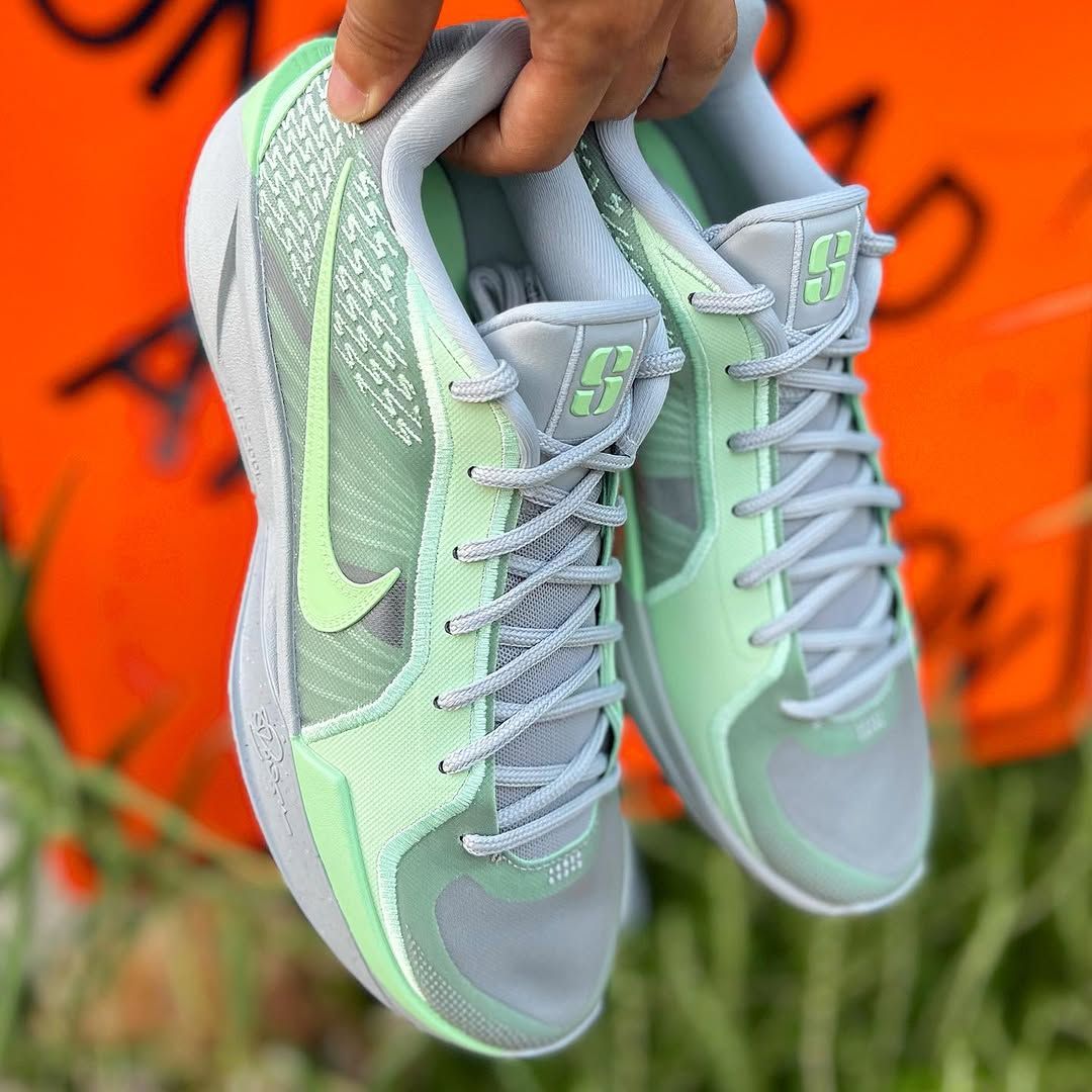 NIKE サブリナ2 ウィメンズ27センチ NIKE SABRINA 2 EP 'COLOR VISION' ナイキ サブリナ 2