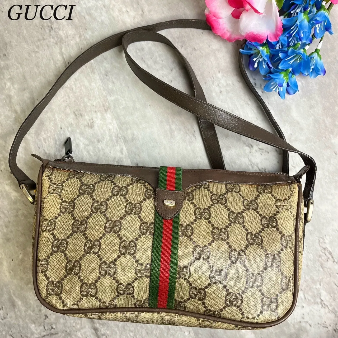 ✨格安✨ OLD GUCCI オールドグッチ ショルダーバッグ トートバッグ シェリーライン インターロッキング GG柄 総柄 ロゴ型押し ゴールド金具  ビンテージ ヴィンテージ 肩掛け 斜め掛け PVCレザー レディース ベージュ 肌色 ブラウン 茶色|mercariメルカリ官方指定廠商 ...