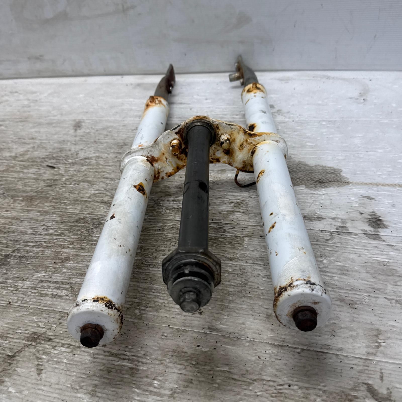 フロントフォーク スズキ