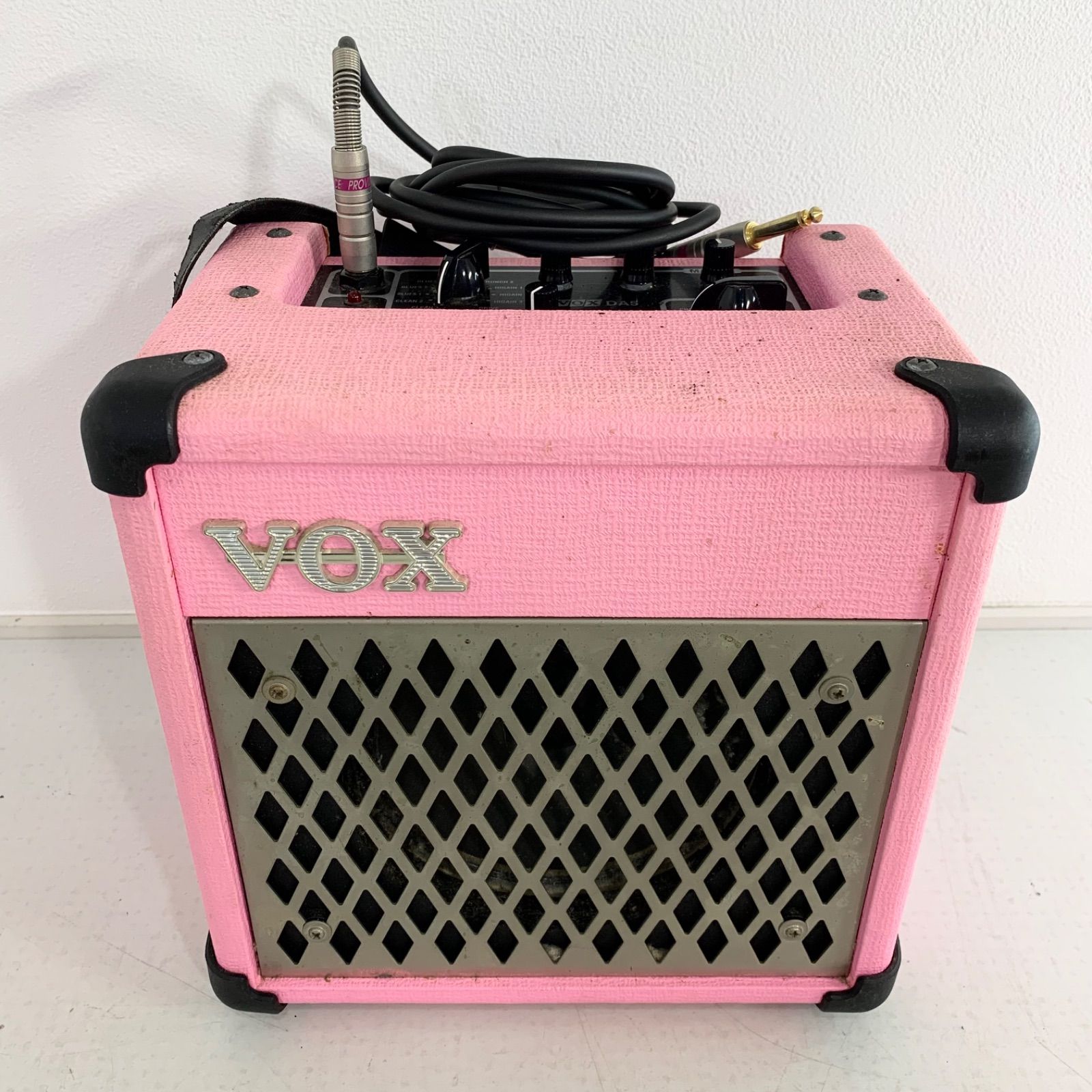 VOX | DA5 ボックス 電池駆動 エフェクト搭載小型ギターアンプ ピンク