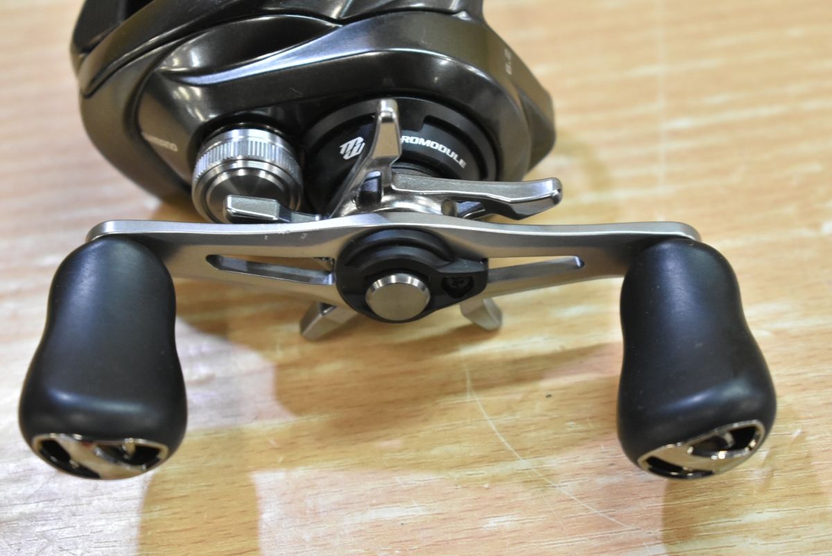 ベイトリール バス釣り