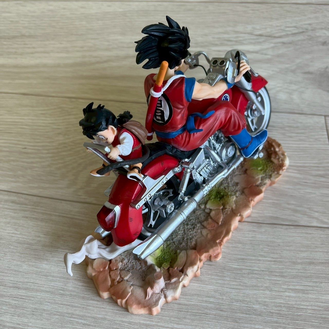 超フォロー割 ドラゴンボール 悟空と悟飯 バイク フィギュア - メルカリ