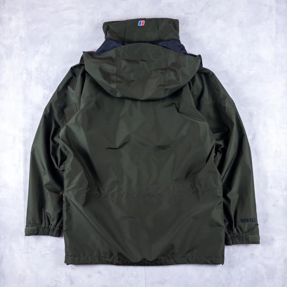 ジャケット・アウター 2000s BERGHAUS NYLON SHELL JACKET 2000s BERGHAUS NYLON SHELL JACKET