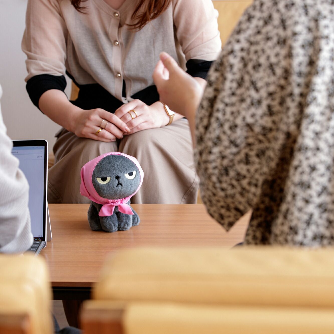 ママ募集❤くりくりオメメ♡ちっちゃな子猫ちゃん♡アートドール♡ぬいぐるみ♡ ⚮ . 黒猫ちゃん、白猫ちゃんとも 新しいおうち決まりました