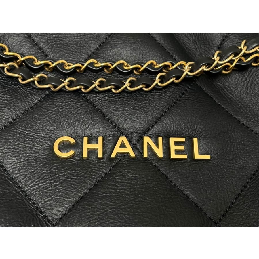 CHANEL　シャネル22スモールハンドバッグ　ショルダー　ブラック　シアリング CHANELシャネル22スモールハンドバッグショルダーブラックシアリング