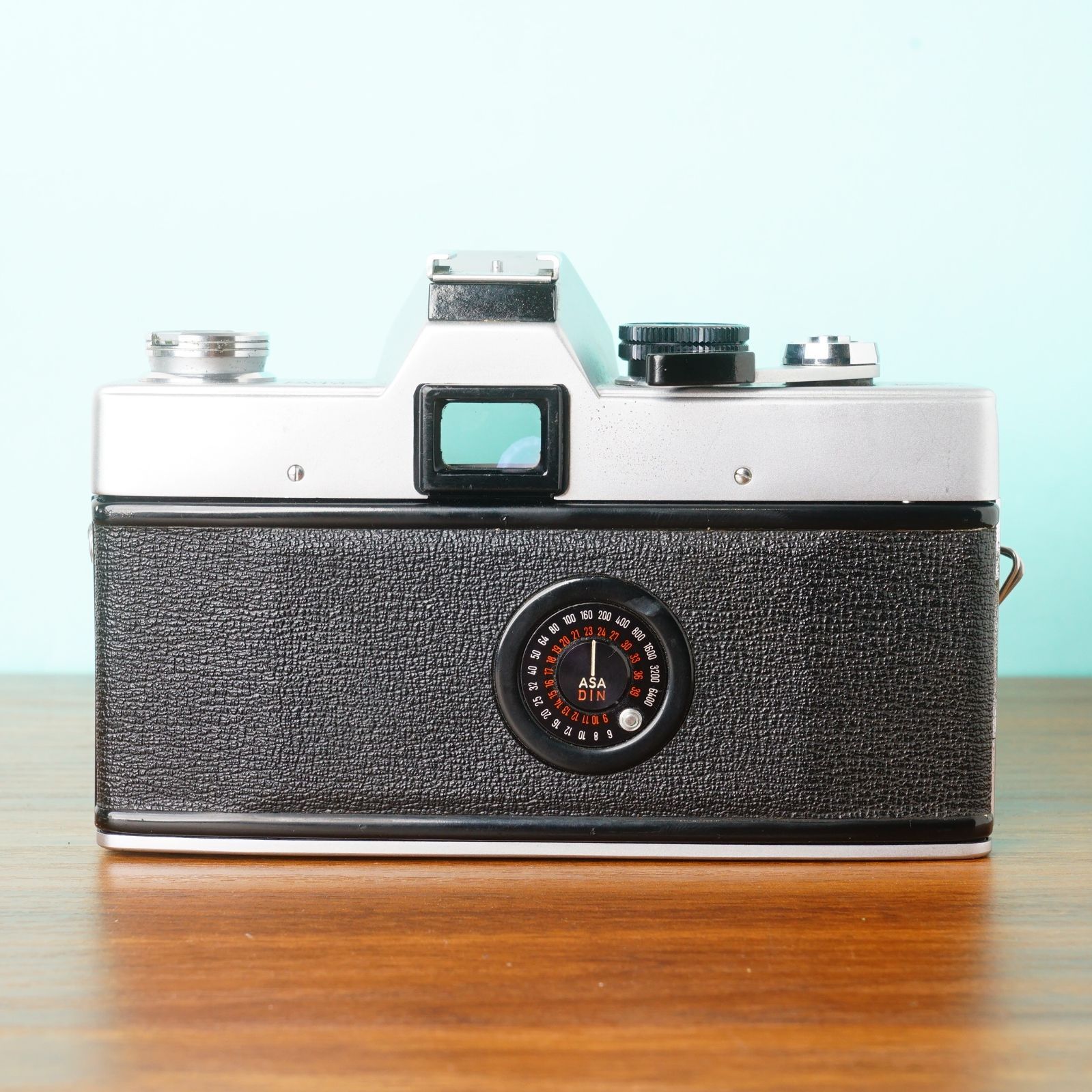 完動品◎ミノルタ SRT101 ボディ フィルムカメラ #28 完動品◎ミノルタ SRT101 ボディ フィルムカメラ #28 - メルカリ