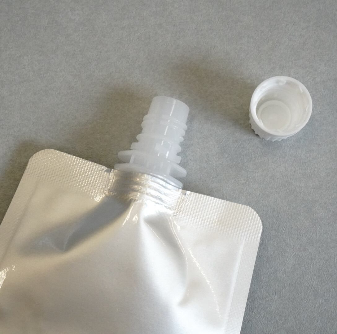 【アルミパウチ容器】内容量70ml ガゼット 袋 キャップ付 スタンドタイプ シンプル 無地 アロマ 遮光 化粧水 手作り 詰め換え 詰替