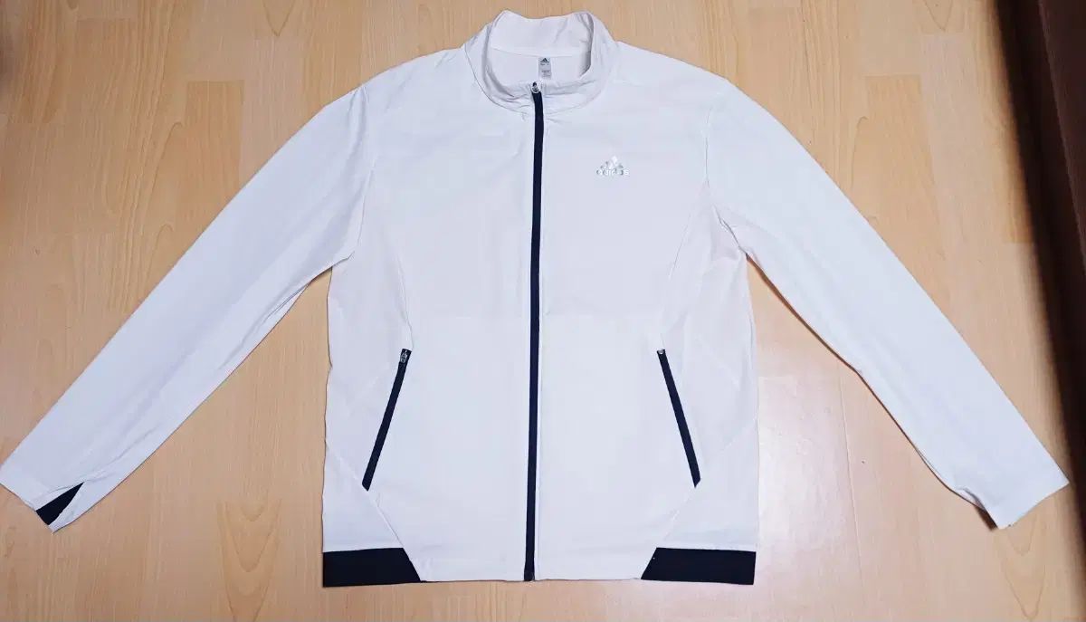 状態良好 adidas アディダス ウインドブレーカー XL