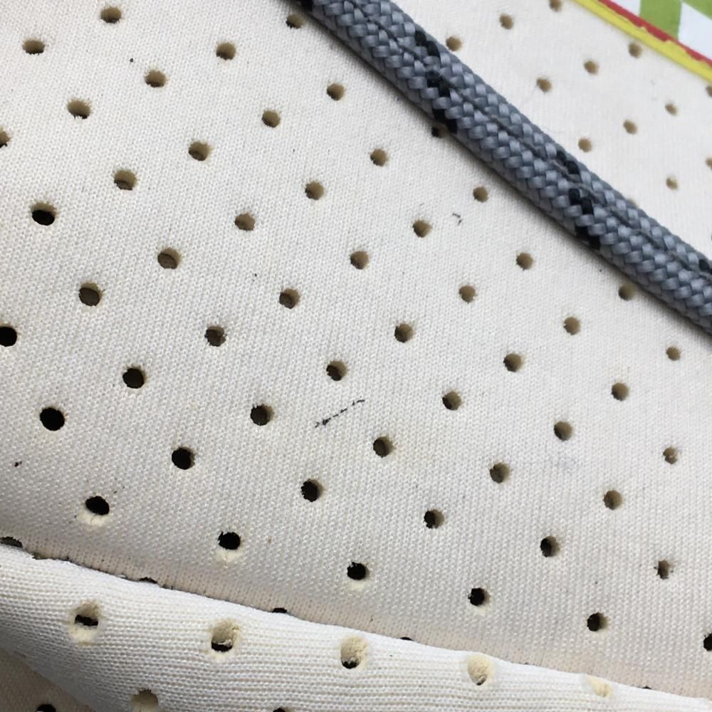 パンチング素材