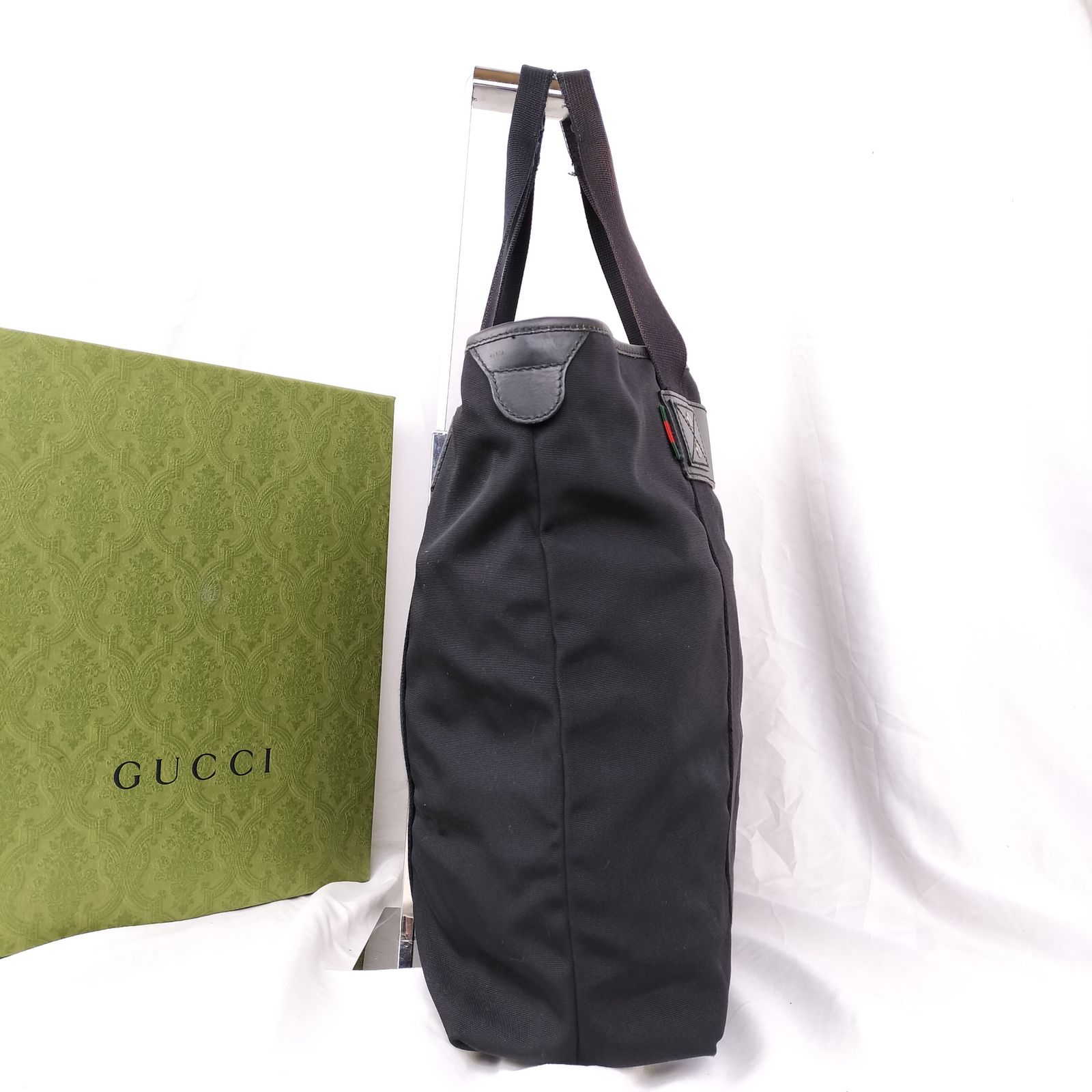 都会の品格✨】 GUCCI グッチ トートバッグ 縦長 ナイロン×レザー 
